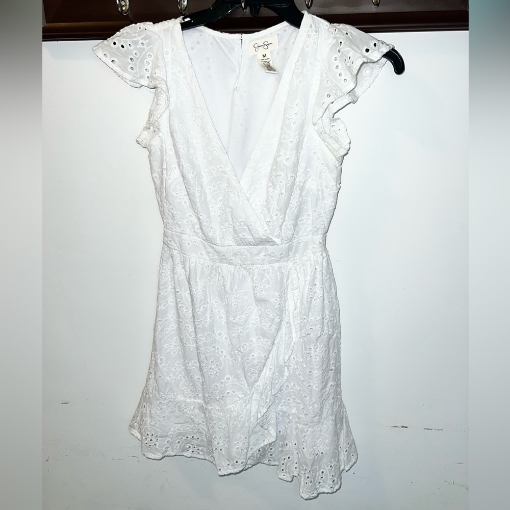 Jessica Simpson Ladies White Mini Length Dress Size Medium